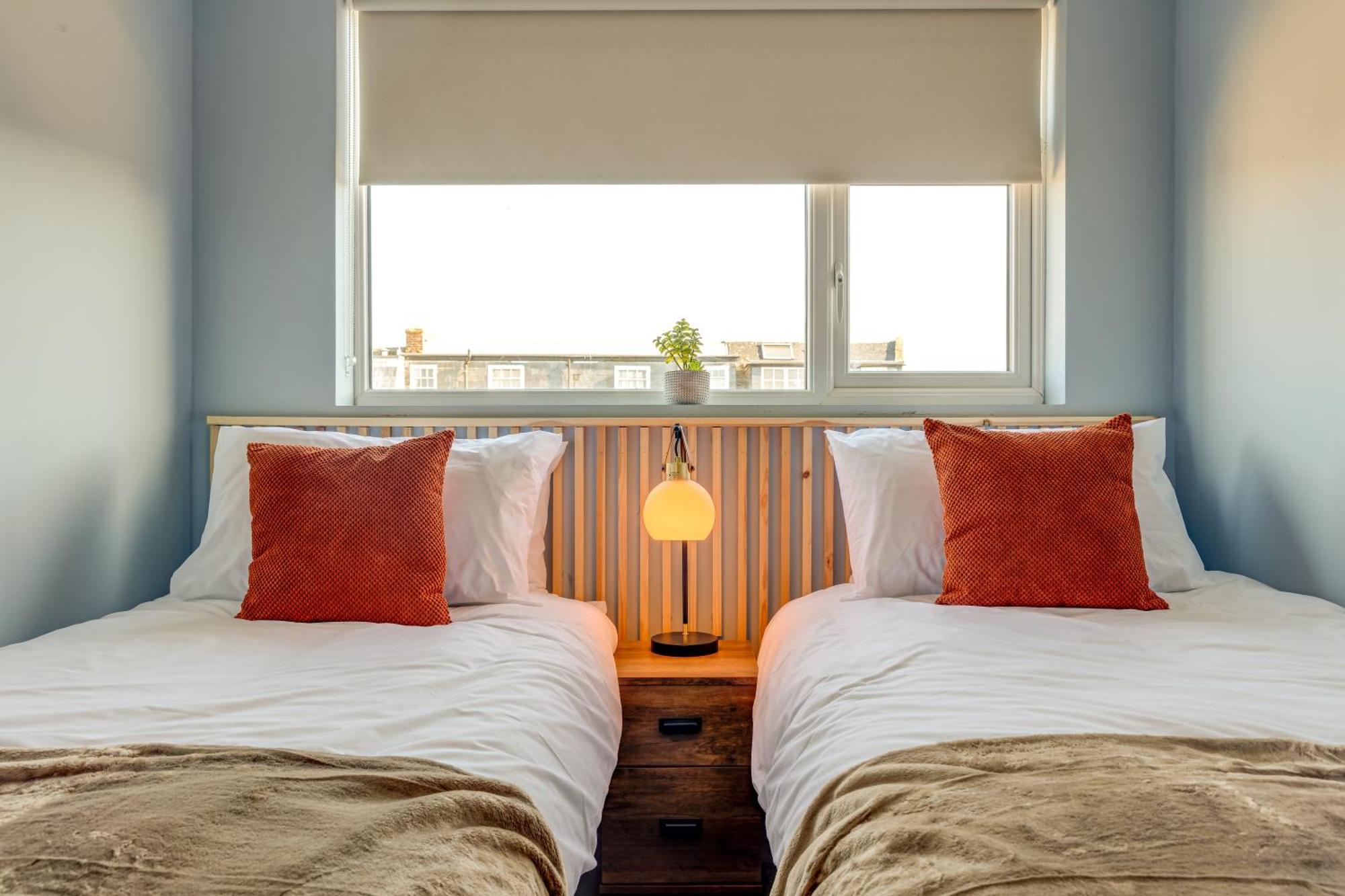 Apt 4 North Marine Villa Скарборо Экстерьер фото